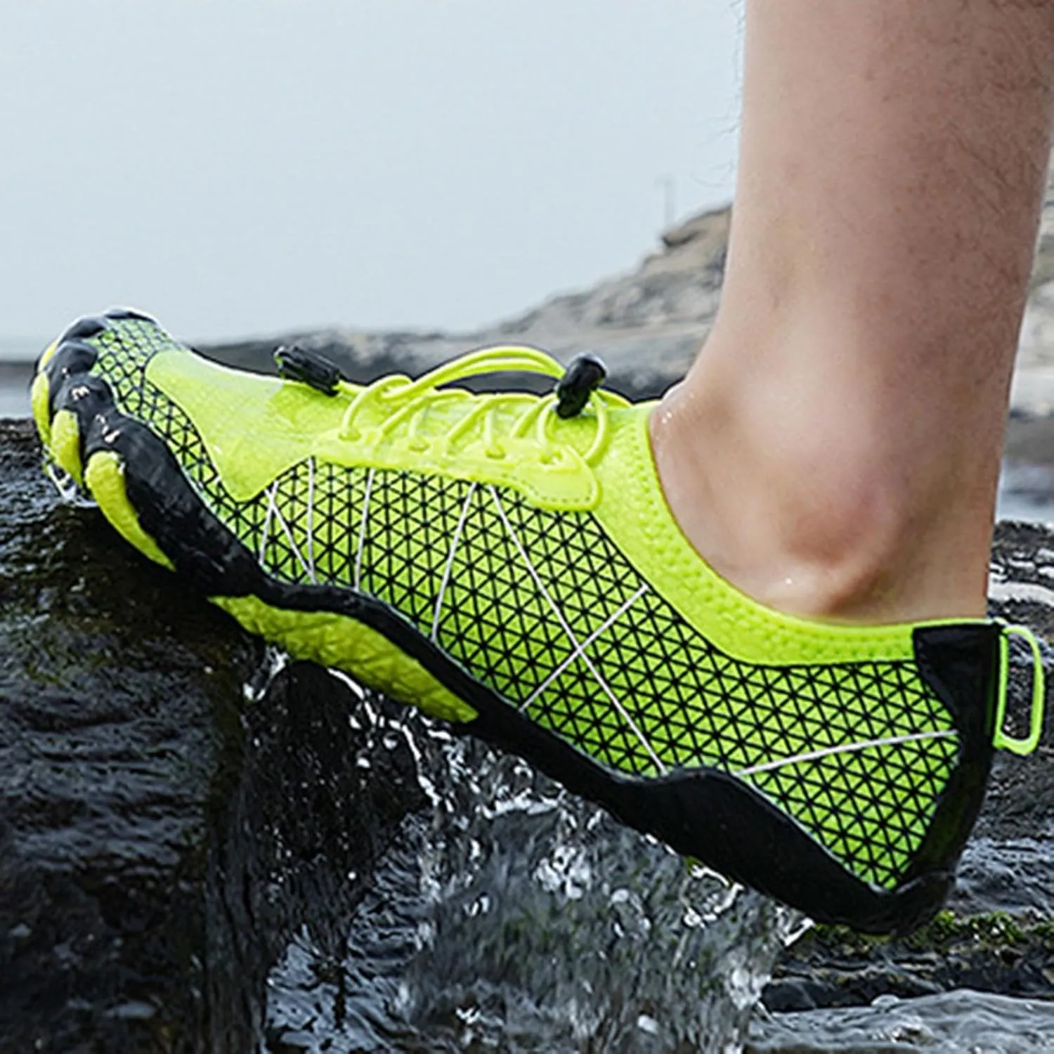 Water Shoes for Women Men Quick Dry Aqua Sports Hiking Barefoot Water Shoes, for Kayaking, Boating, Hiking, Surfing, Walking